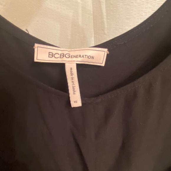 BCBG Generation Side Snapped Cropped Jumpsuit - Picture 4 of 4